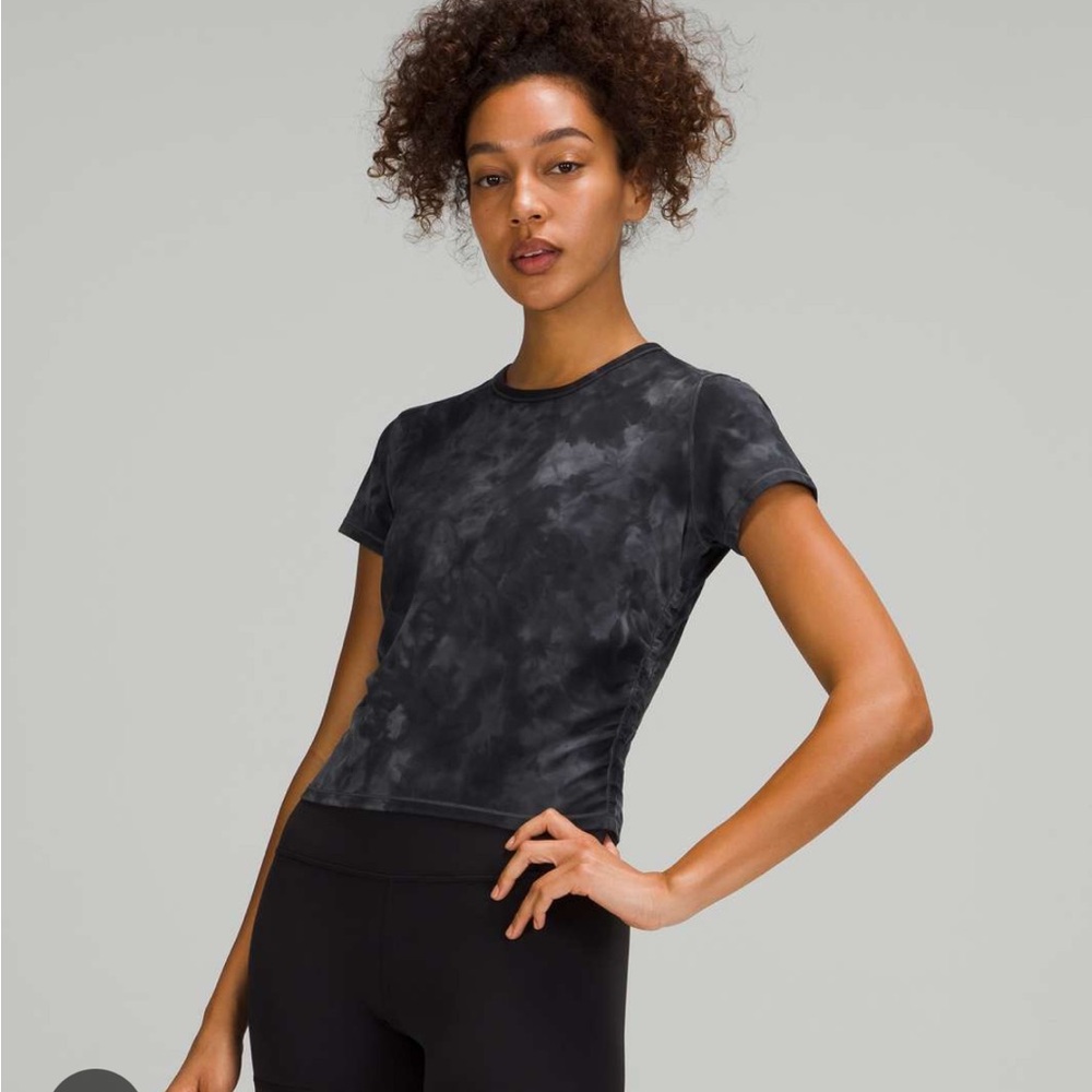 lululemon athletica all it takes diamond dye tee size 6